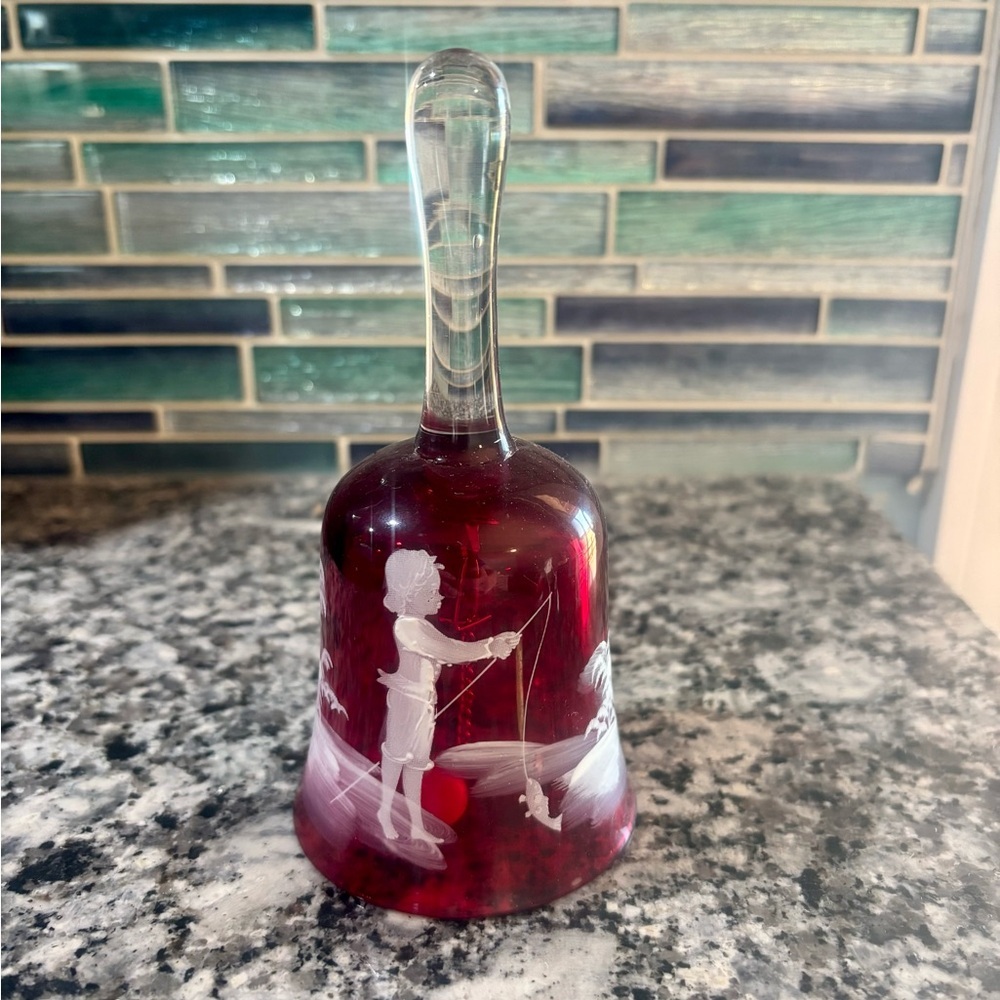 Vintage 70s Westmoreland Cranberry Glass Bell-featuring Mary Gregory - Picture 2 of 6